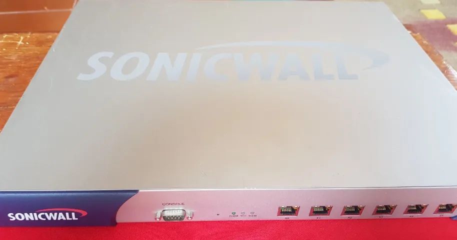 Sonicwall Pro 2040 Unlimited Vpn Firewall (01-ssc-5700) Transferivel USADO