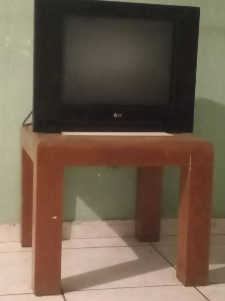 TV LG 21 Polegadas tubo tela plana 