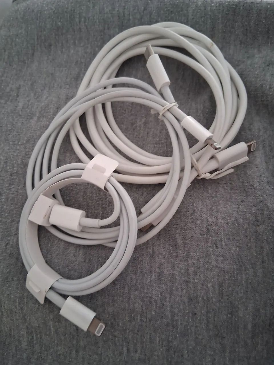 Cabos Lightning para iPhone - Originais Apple