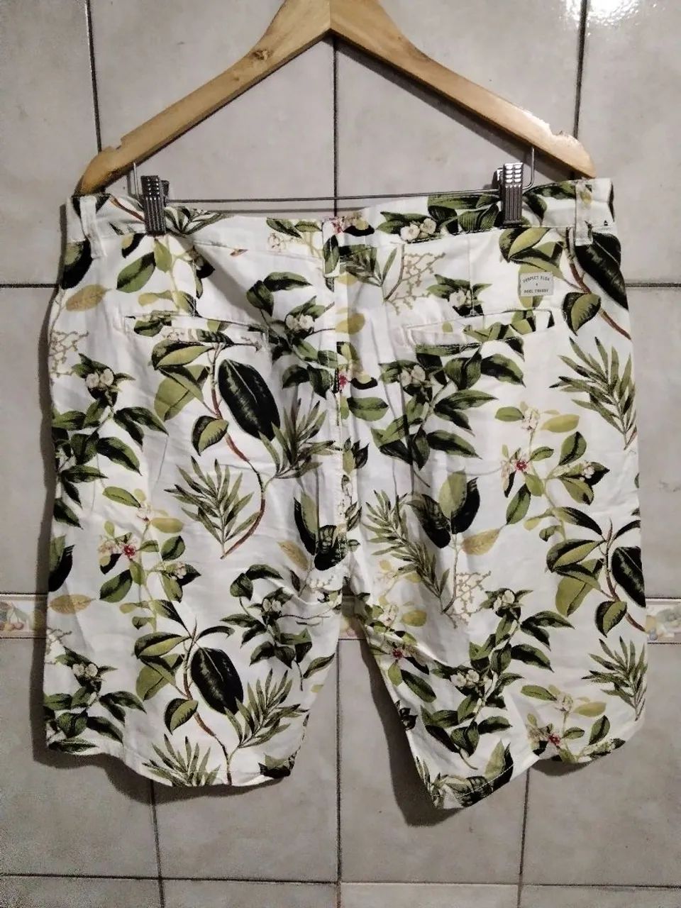 Bermuda masculina pool trendy slim  - Foto 3