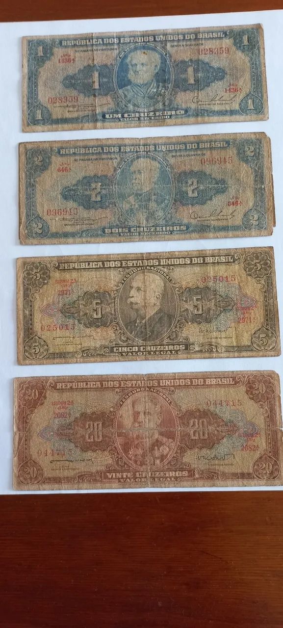 Coleção de cédulas antigas 