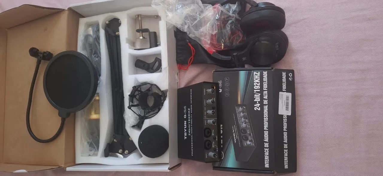 Kit Completo de Gravação - Microfone, Áudio Interface e Fones de Ouvido