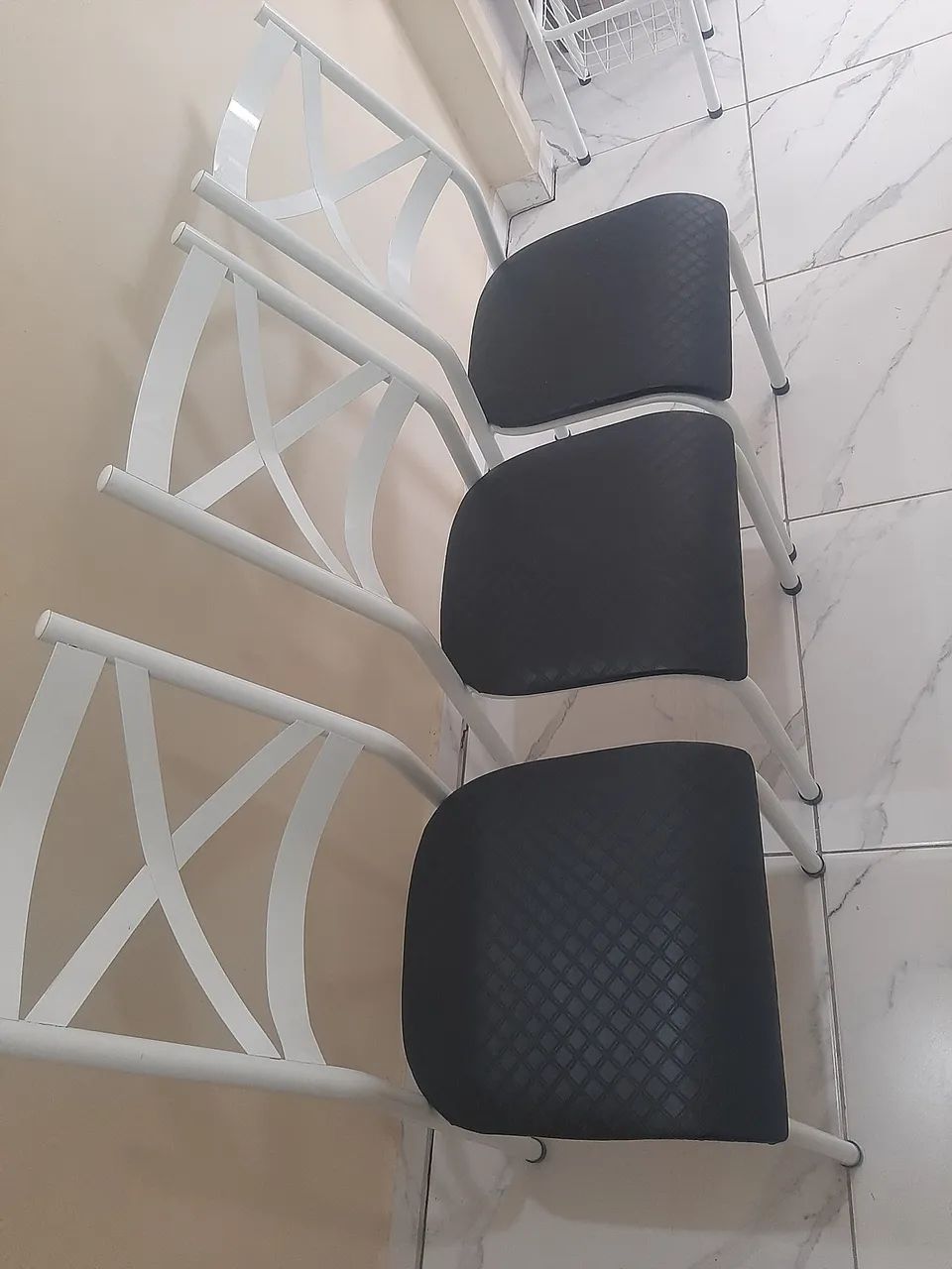 Marble table with 4 chairs64573992550147123