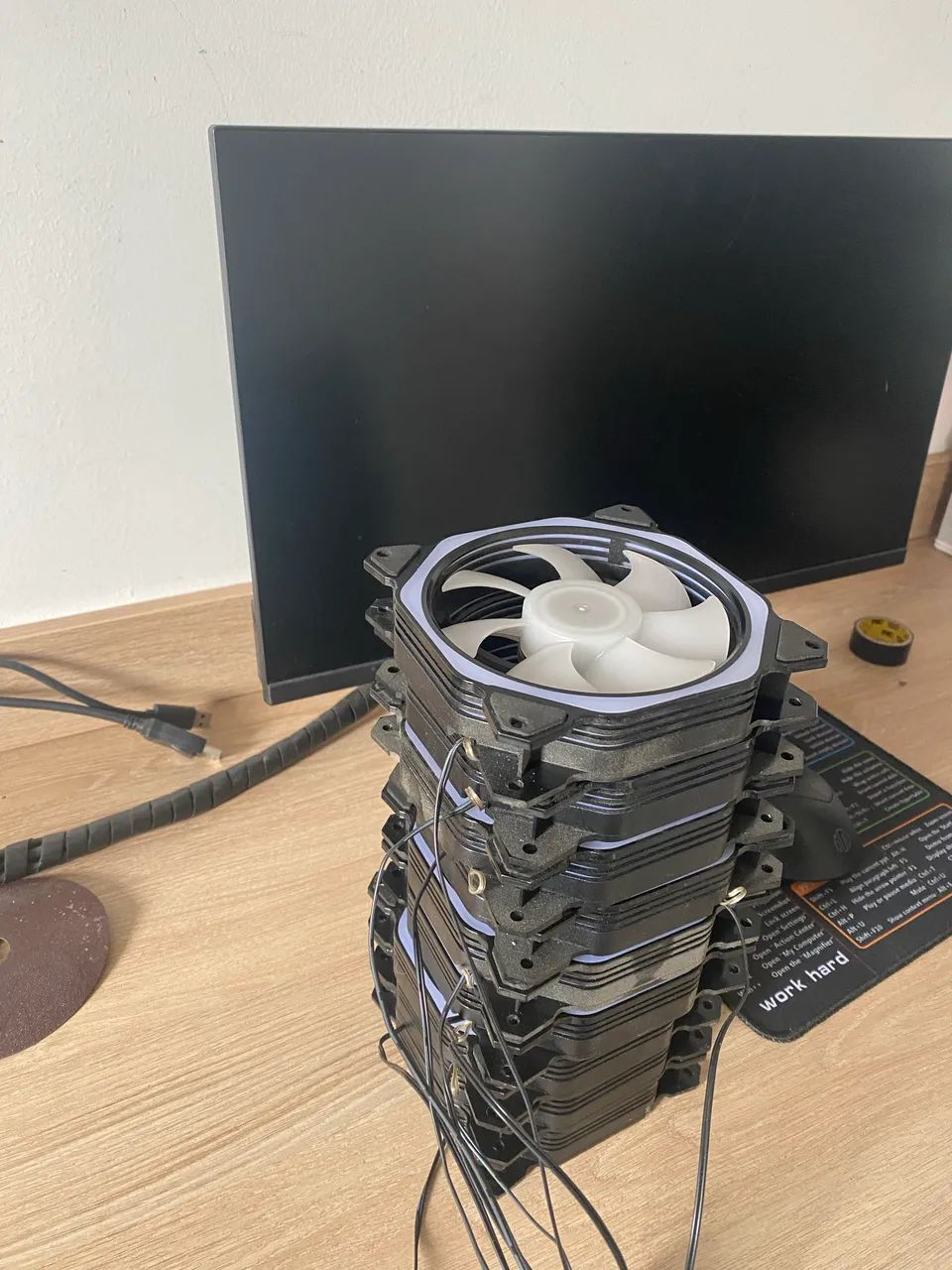 09 Fans RGB