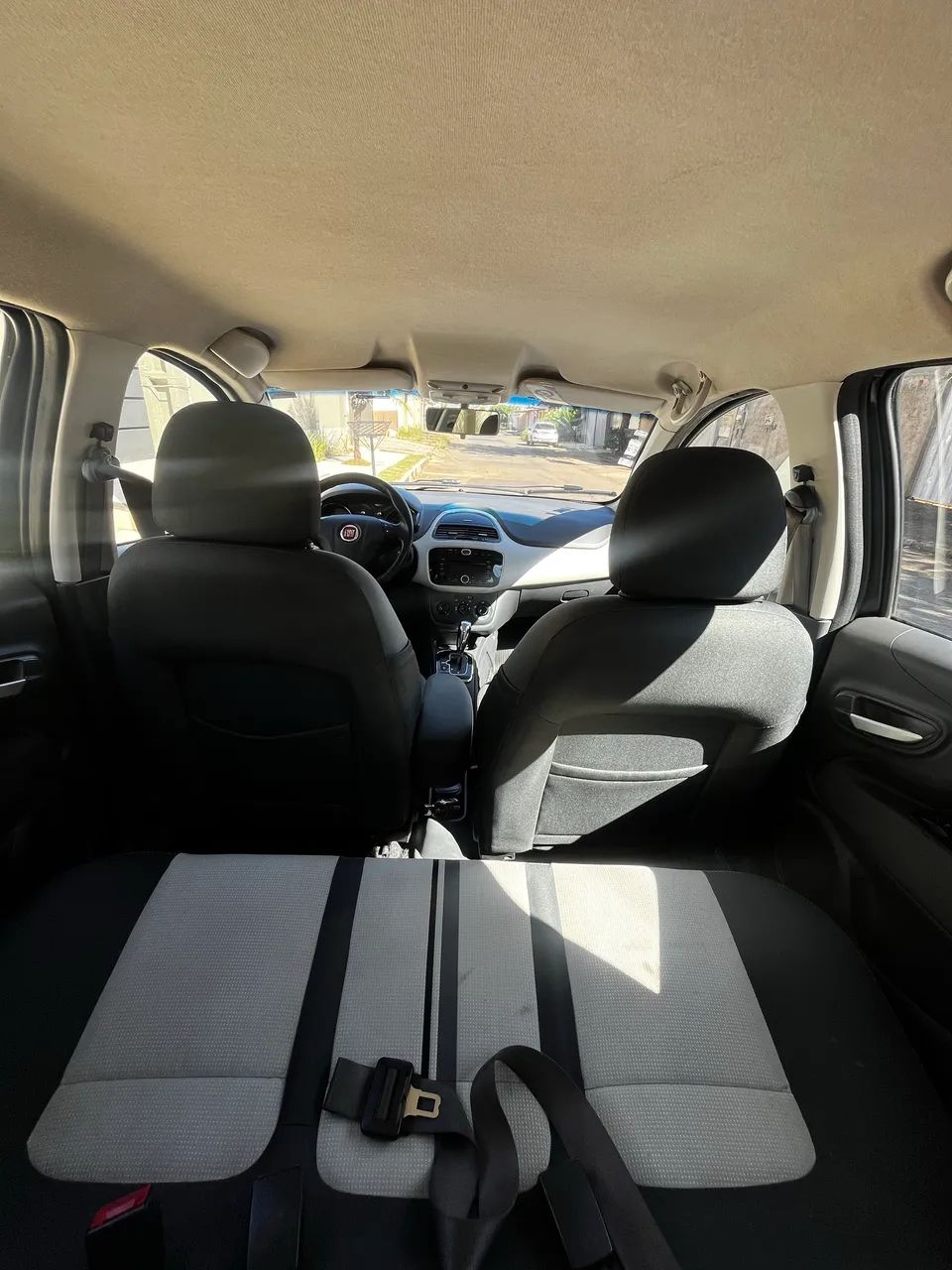 Fiat Punto Essence 1.6 Flex 16V 5P 2013 - Foto 9