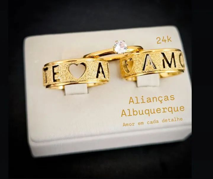 ALIANÇAS DE NOIVADO E CASAMENTO BANHADAS A OURO 24K - Foto 2