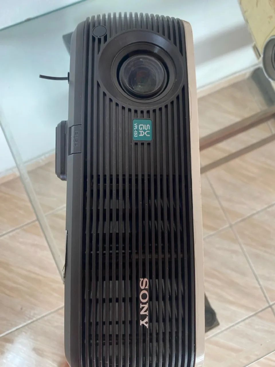 Projetor Sony - para conserto ou retirada de peças  - Foto 2