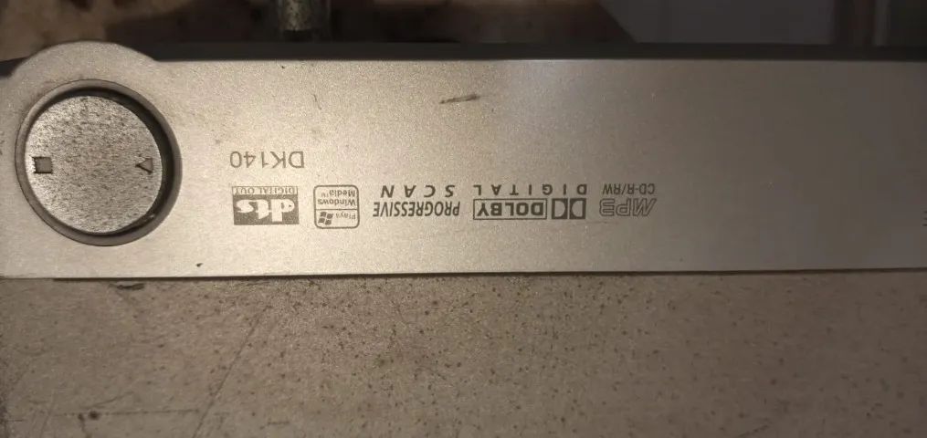 karaoke Dvd Player LG Dk140 - Foto 3