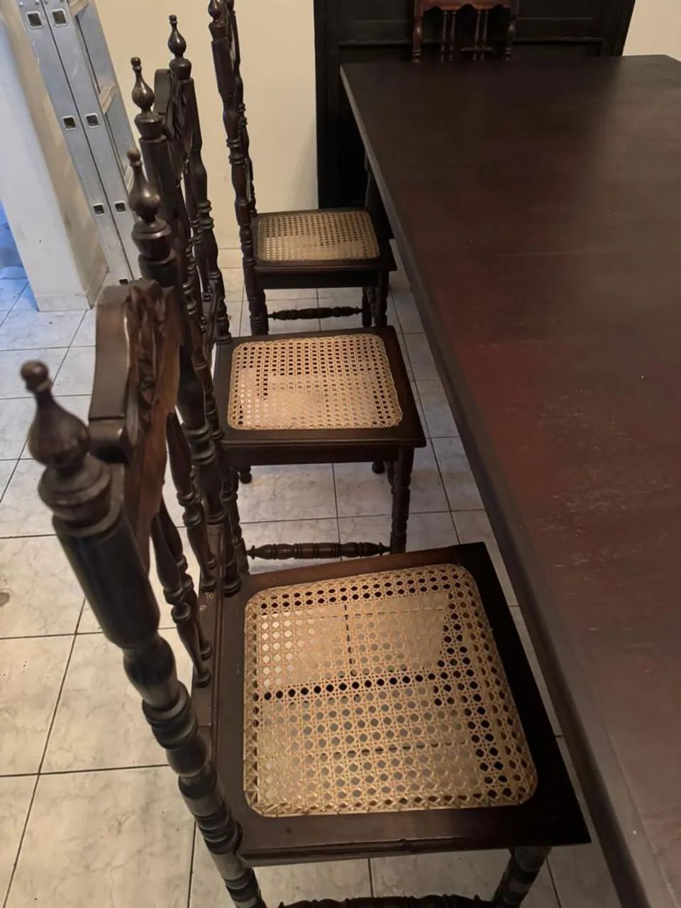 Mesa madeira 8 lugares  - Foto 4