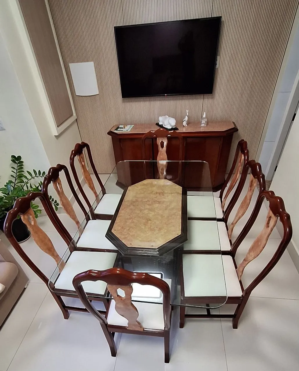 Conjunto Mesa de Jantar 8 Cadeiras Madeira Maciça
