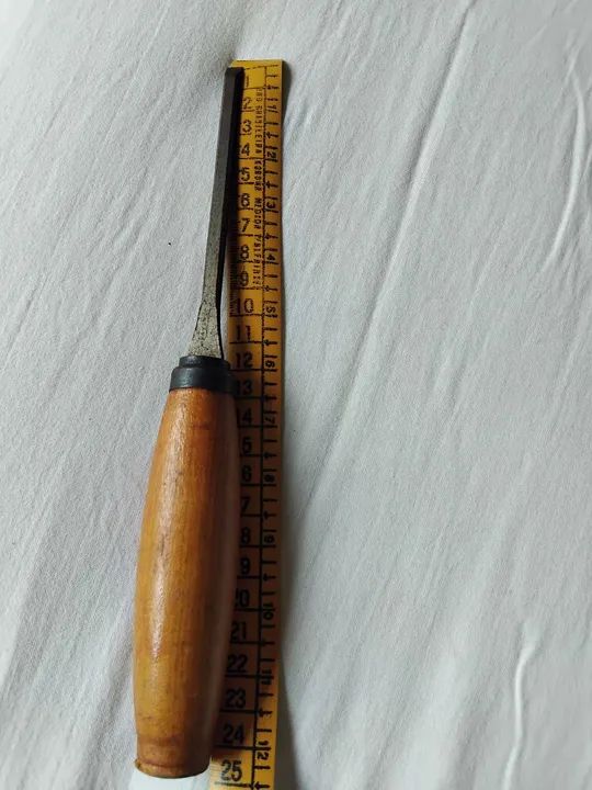 Formão Cabo madeira 24cm - Foto 3