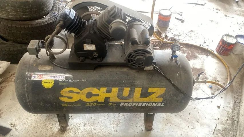 Compressor de ar 15 pes 220 litros industrial oportunidade