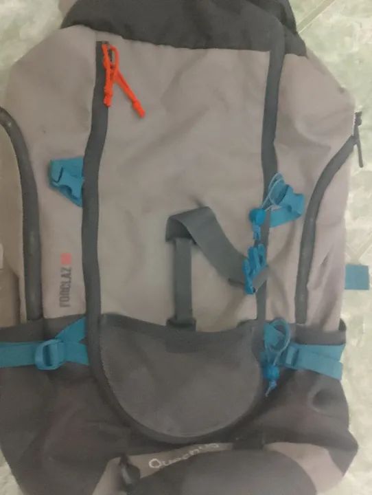 Mochila de Camping Quechua Forclaz 50L - Foto 5