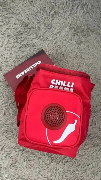 Bolsa térmica com caixa de som Chilli Beans NOVA