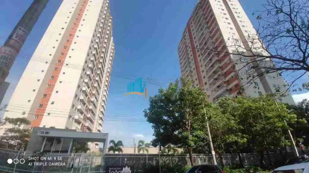 Apto no Cond Parque dos Ipes ao lado do Shopp Riomar Kennedy 02 quartos 02 banheiros 01 va