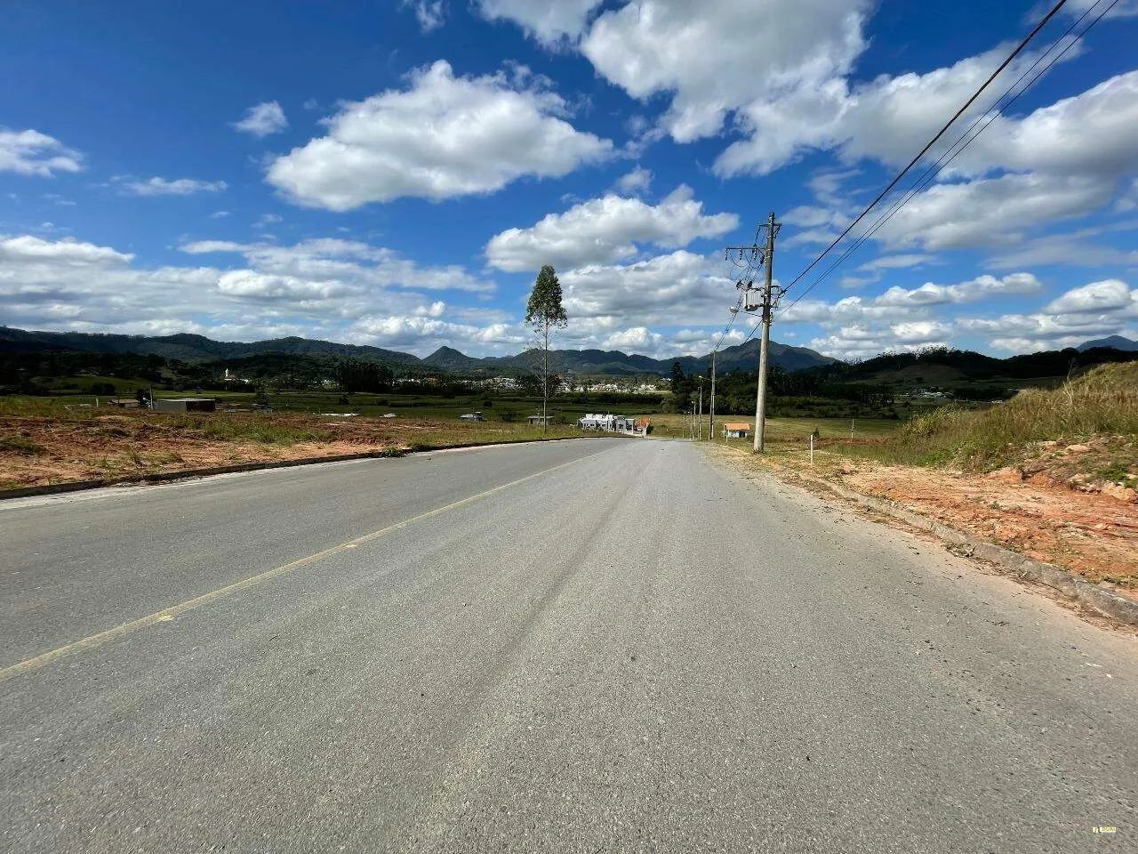 Terreno a venda no bairro Três Rios do Norte