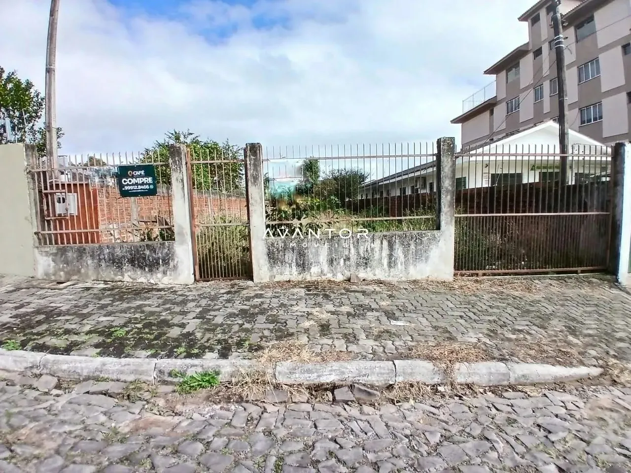 Terreno Amplo De 460 m² Pronto Para Construir!!