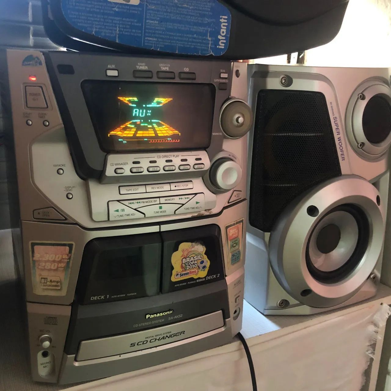 Som Panasonic 5 CD Changer com dois sub Woofer raridade bem conservado  - Foto 4
