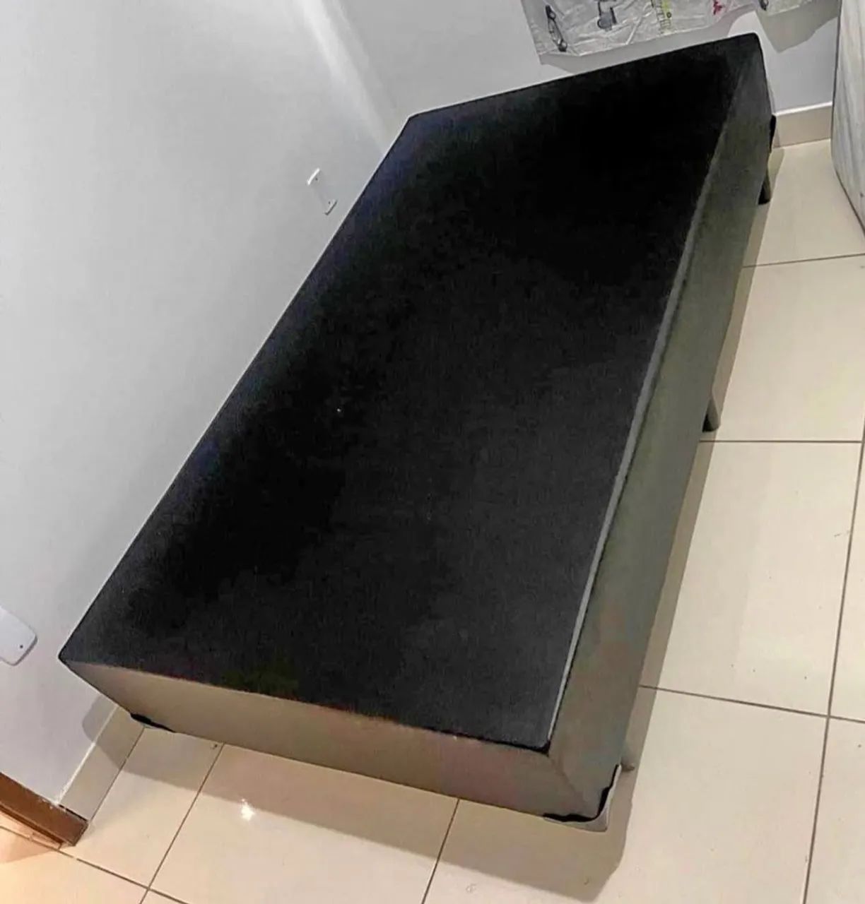Base Box Preta - Conforto e Elegância para seu Quarto!