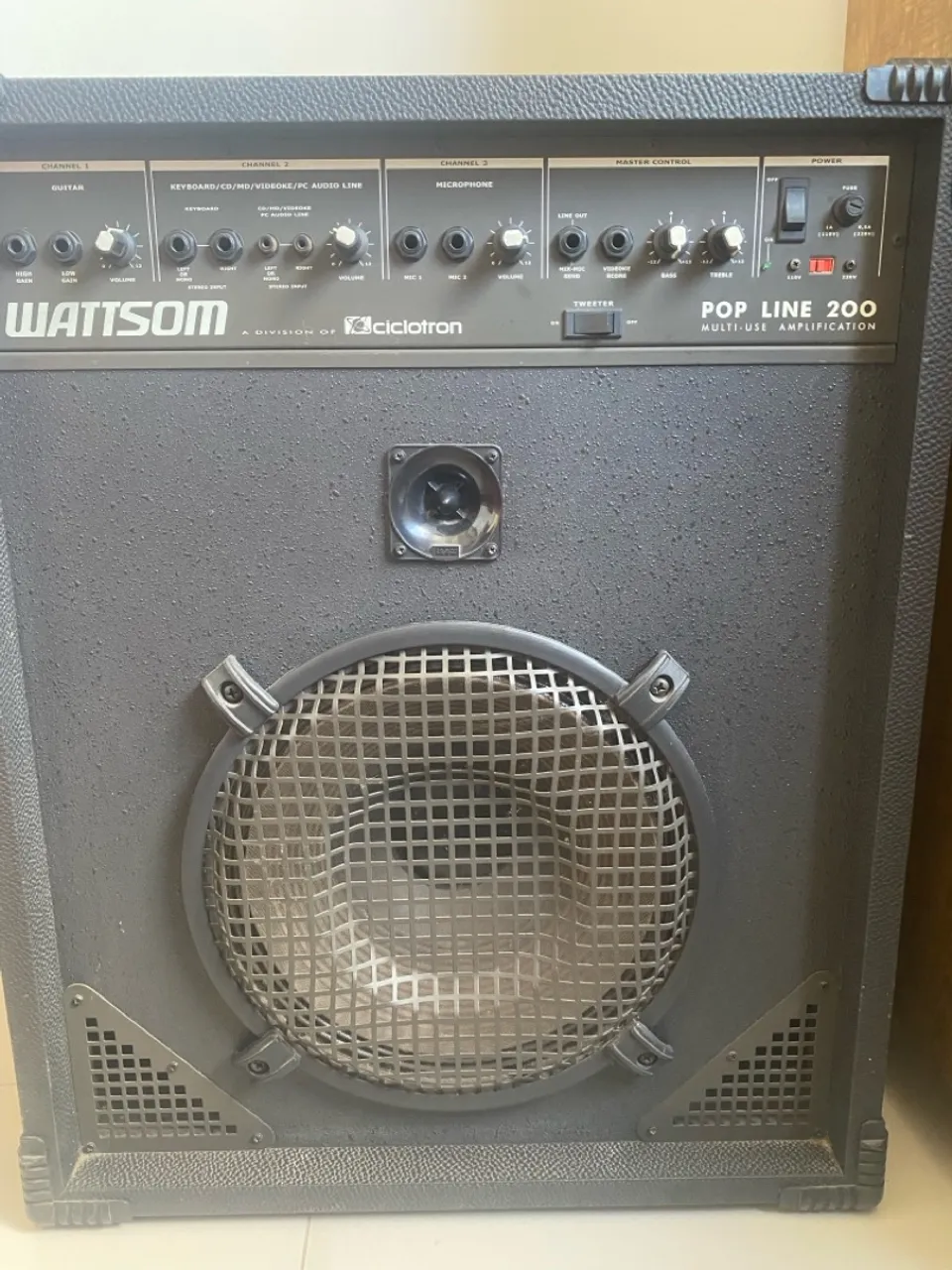 Amplificador Wattsom Pop Line 200