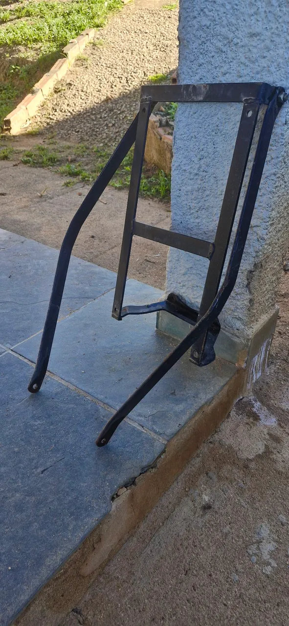 Suporte para bau de moto Alta