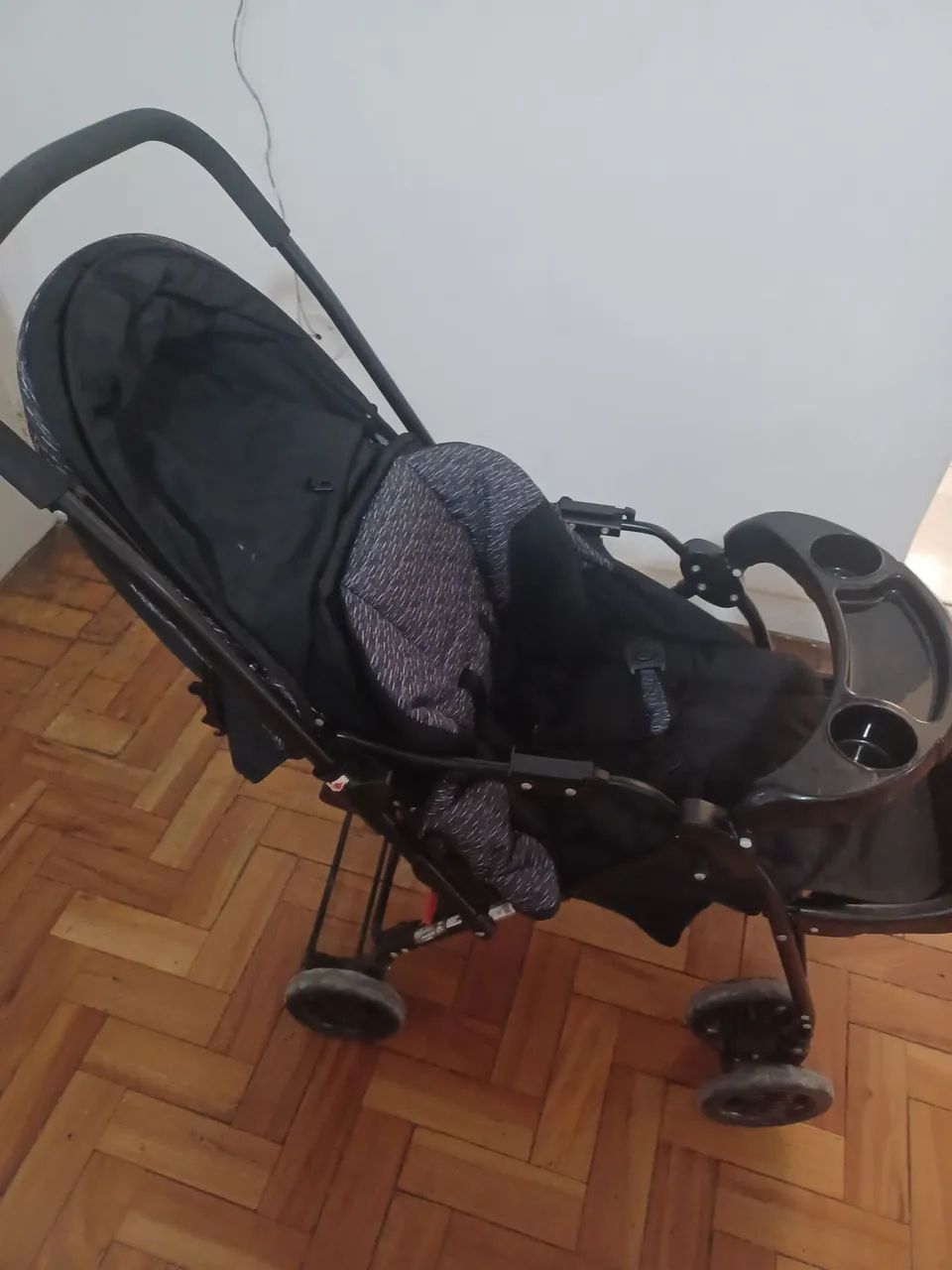 Carrinho de Bebê marca COSCO excelente estado  - Foto 4