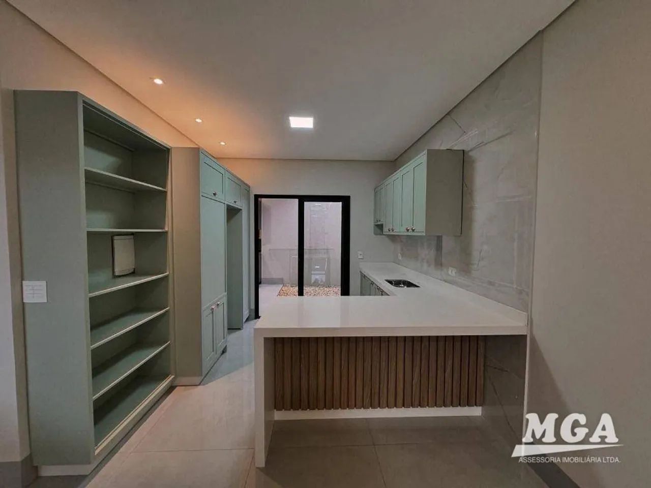 Sobrado com 3 dormitórios à venda, 113 m² por R$ 690.000,00 - Jardim Copacabana - Foz do I - Foto 2