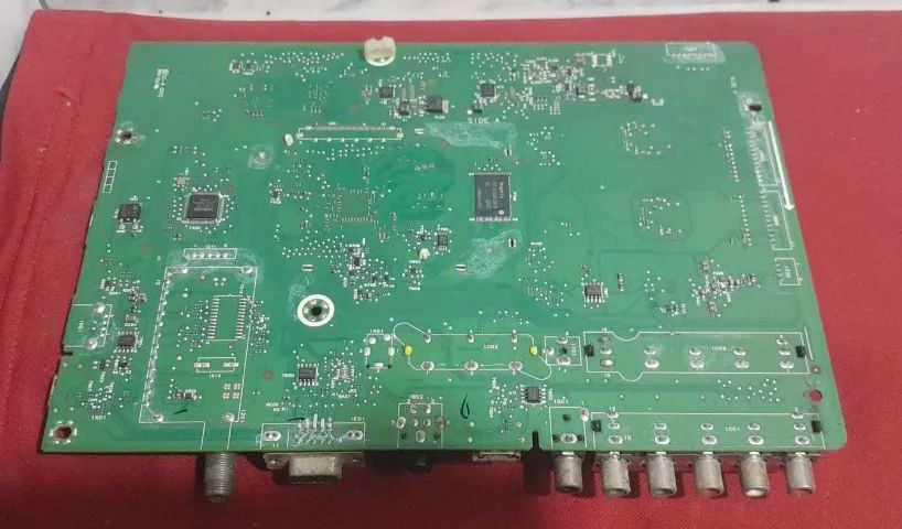 Placa Principal Tv Lcd Philips 40 Pol. - Mod. 40PFL3606D/78 (No Estado/Leia O Anúncio)  - Foto 6