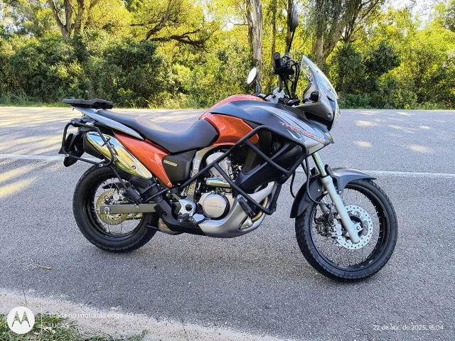 Honda Transalp 700