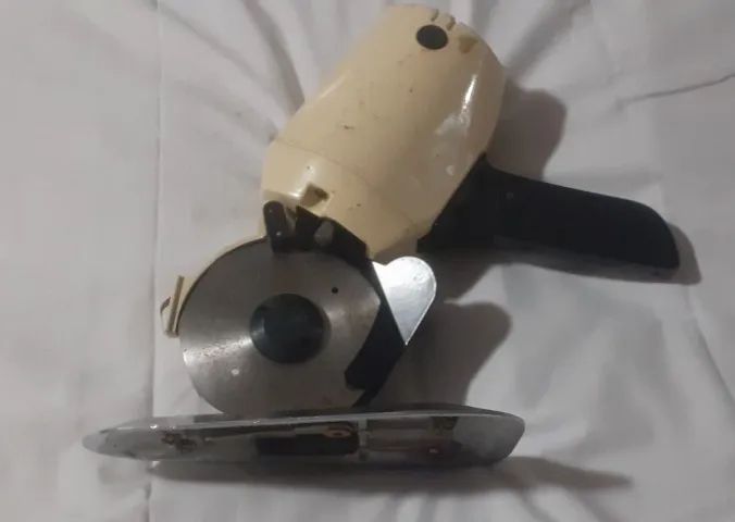 Máquina de cortar tecidos 4 Polegadas FW-100C 100W  220v - Foto 3
