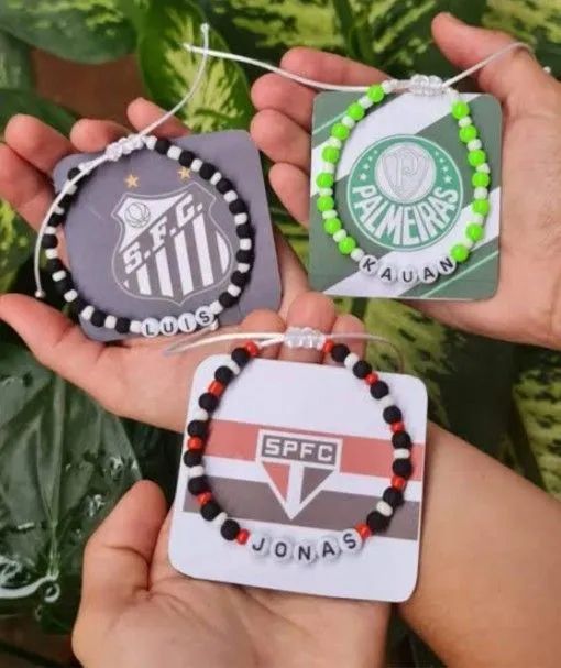 Pulseira e cordão  de miçangas  - Foto 4