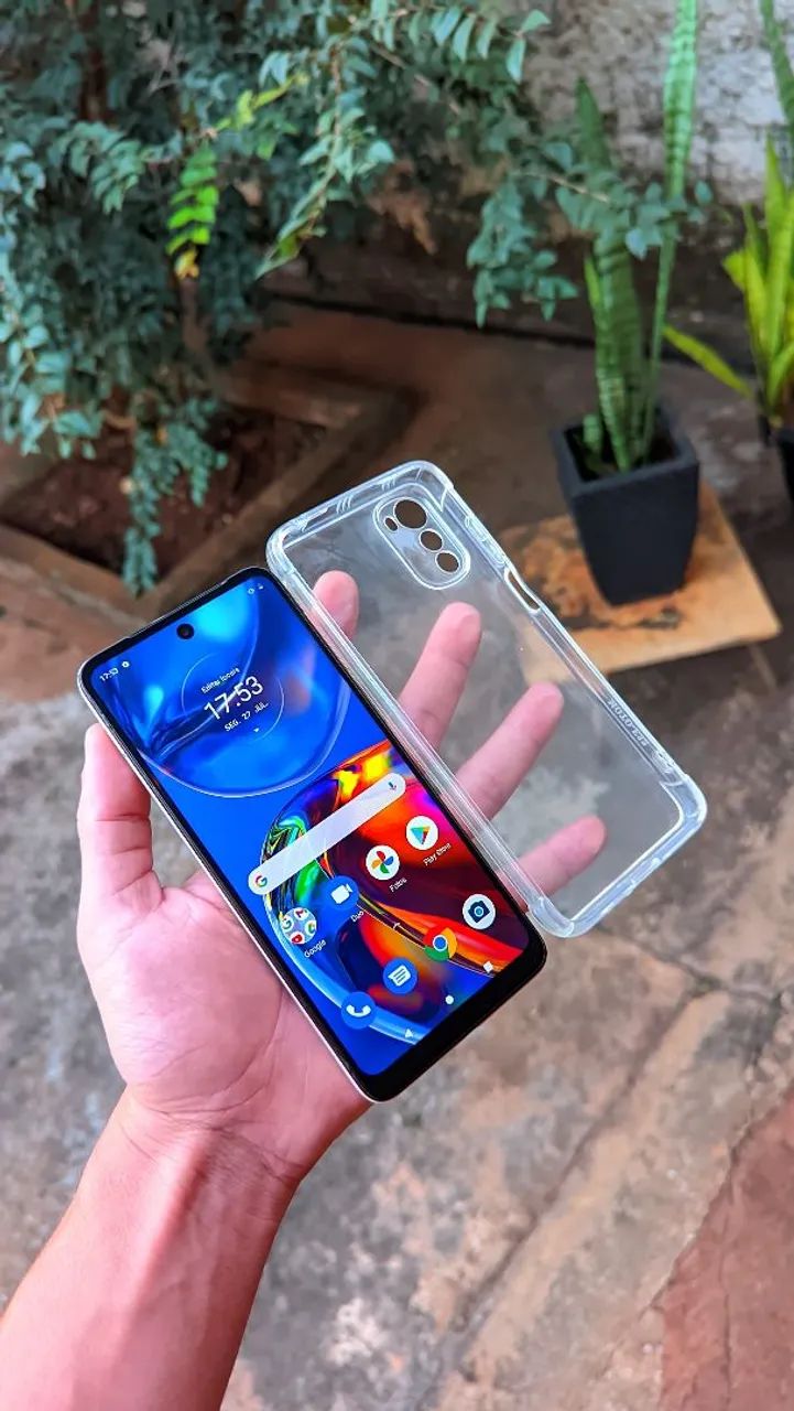 CELULAR MOTO E32 FAÇO ENTREGA ! - Foto 2