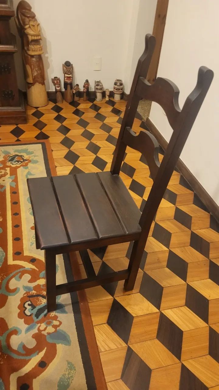 Mesa com 6 cadeiras de madeira imbuia  - Foto 2