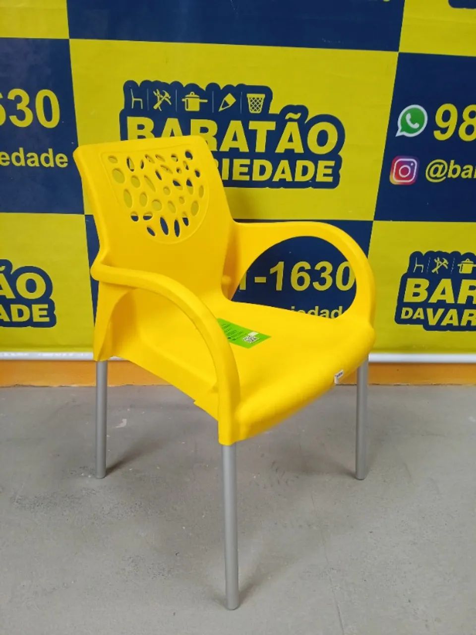 HIPER MEGA OFERTA POLTRONA DELUXE FORTEPLASTICO - Foto 3