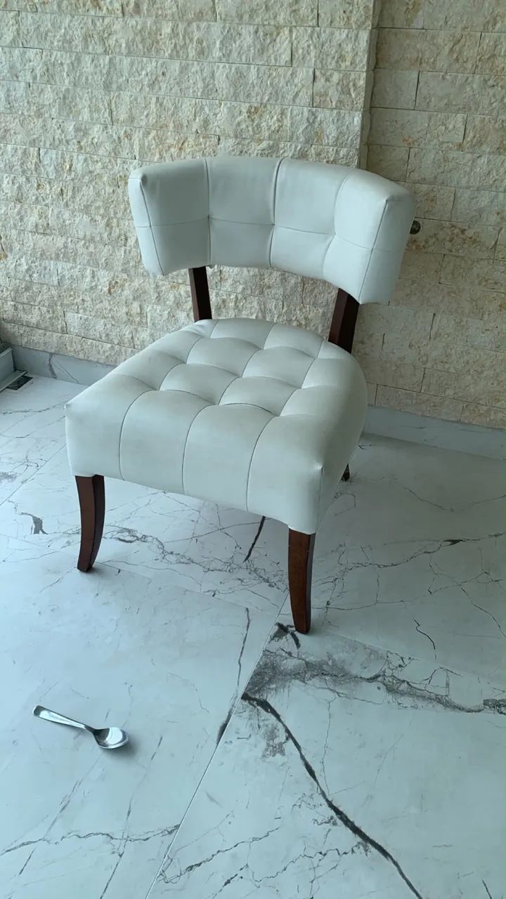 2 poltronas Courissimo branco