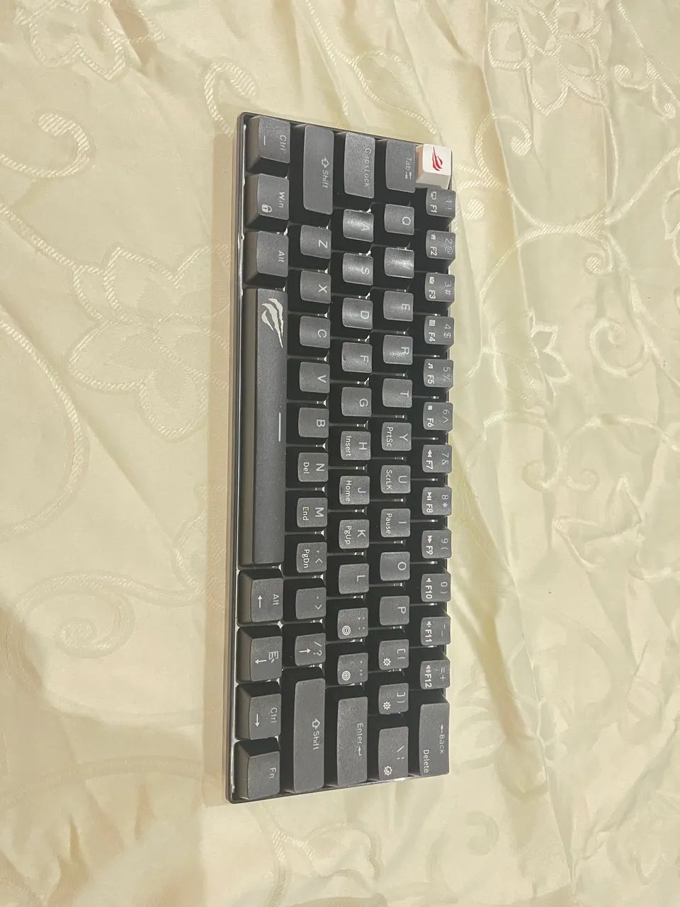 Teclado 60% + Mouse Gamer - Foto 2