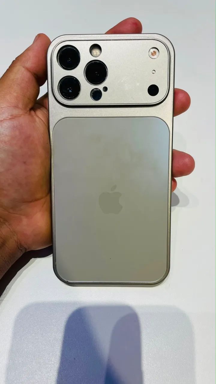 iPhone 13 Pro Max - Foto 2