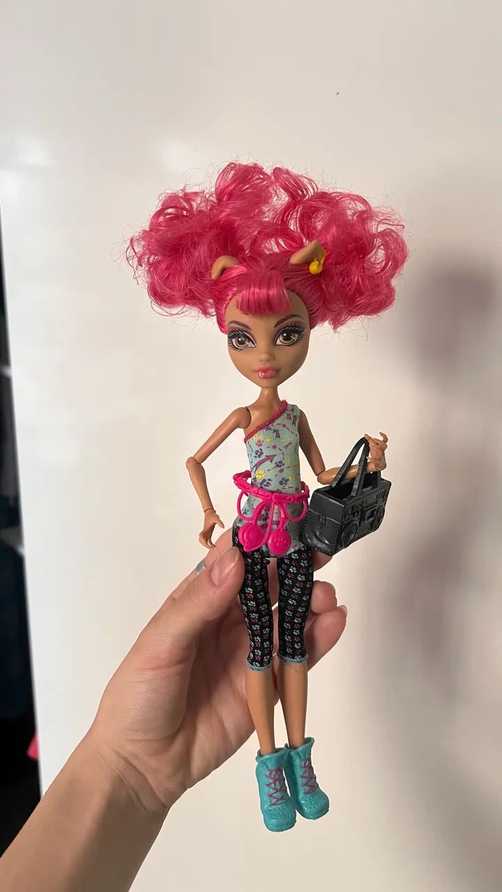 Boneca Monster High Howleen Aula de dança - Foto 2