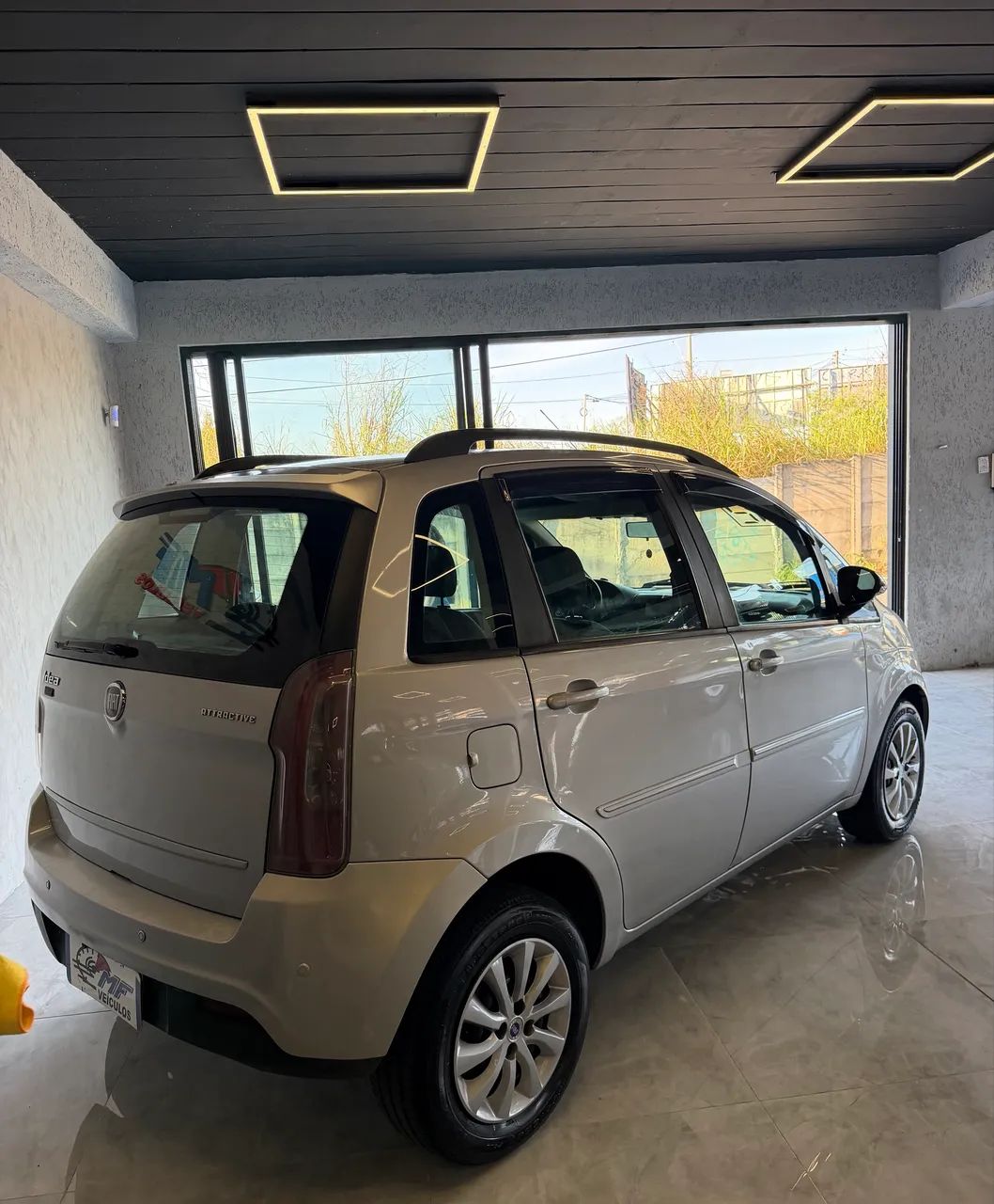 Fiat Idea Attractive 1.4 Fire Flex 8V 5P 2012 - Foto 3