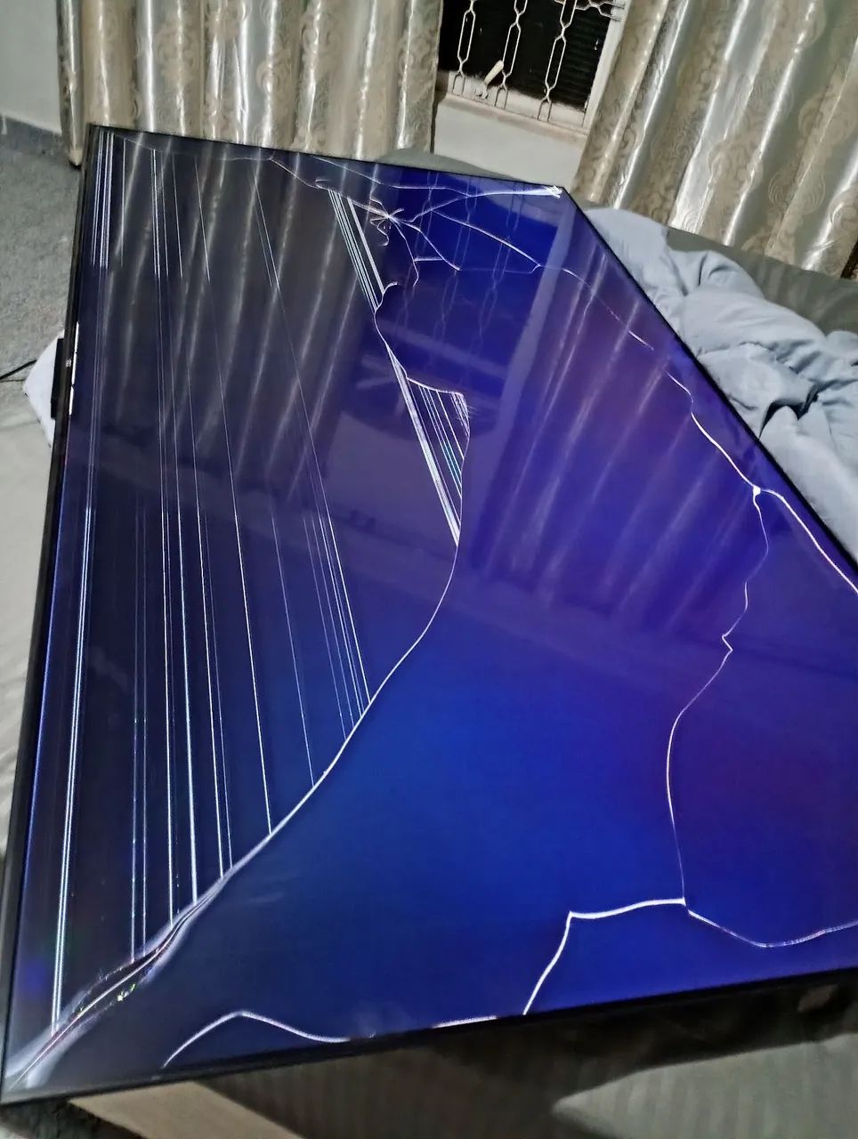 VENDE-SE TV TCL 75 POLEGADAS  - Foto 4