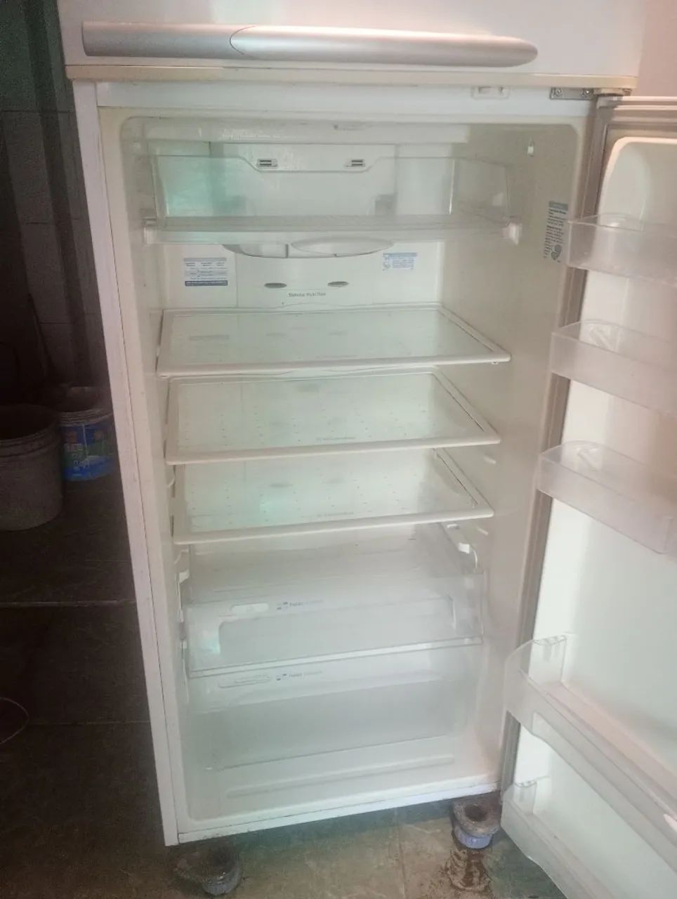 Geladeira Electrolux Frost Free grande  - Foto 2