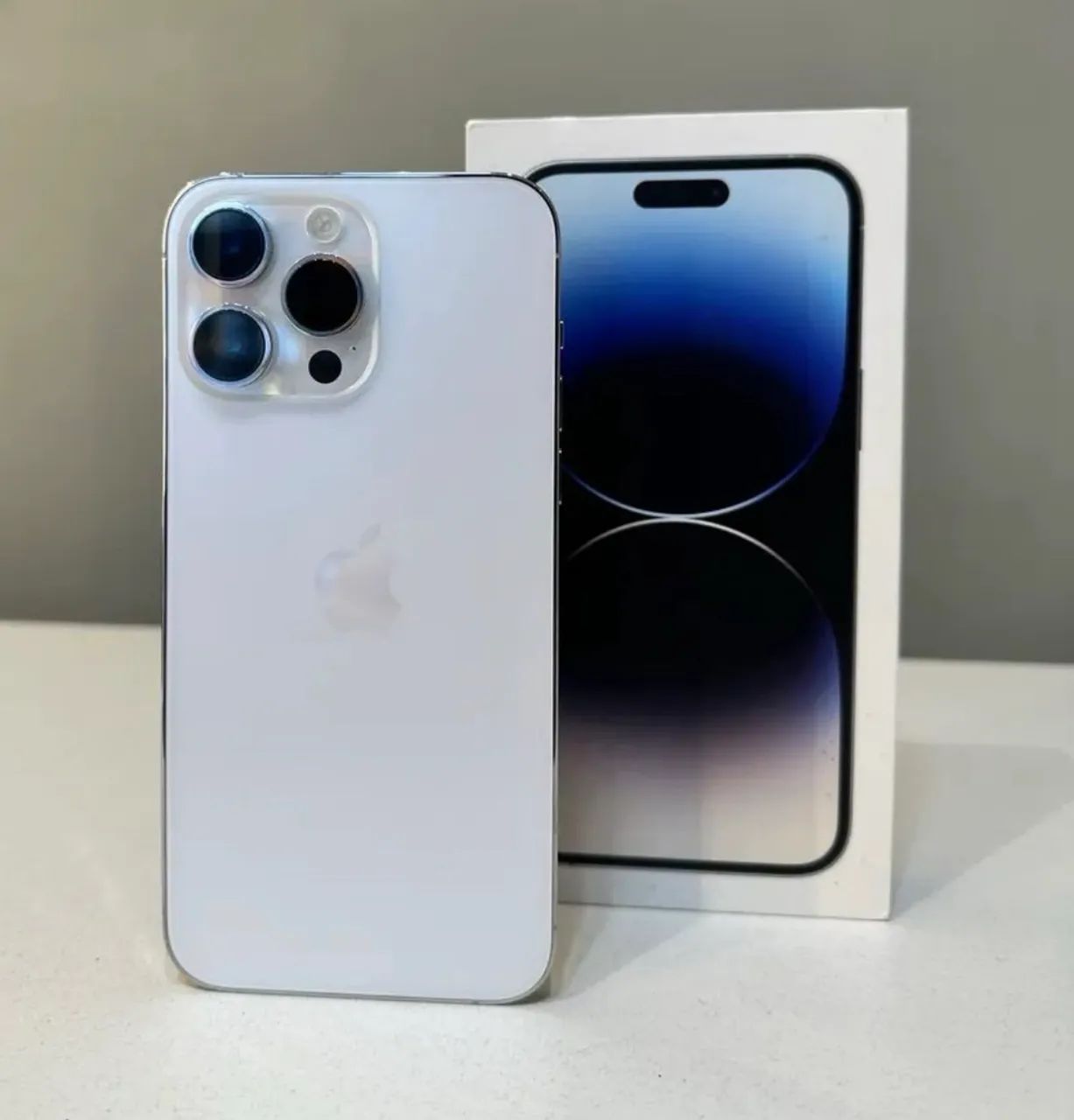 iPhone 14 Pro Max Silver - Celulares e Smartphones - Mariana, São