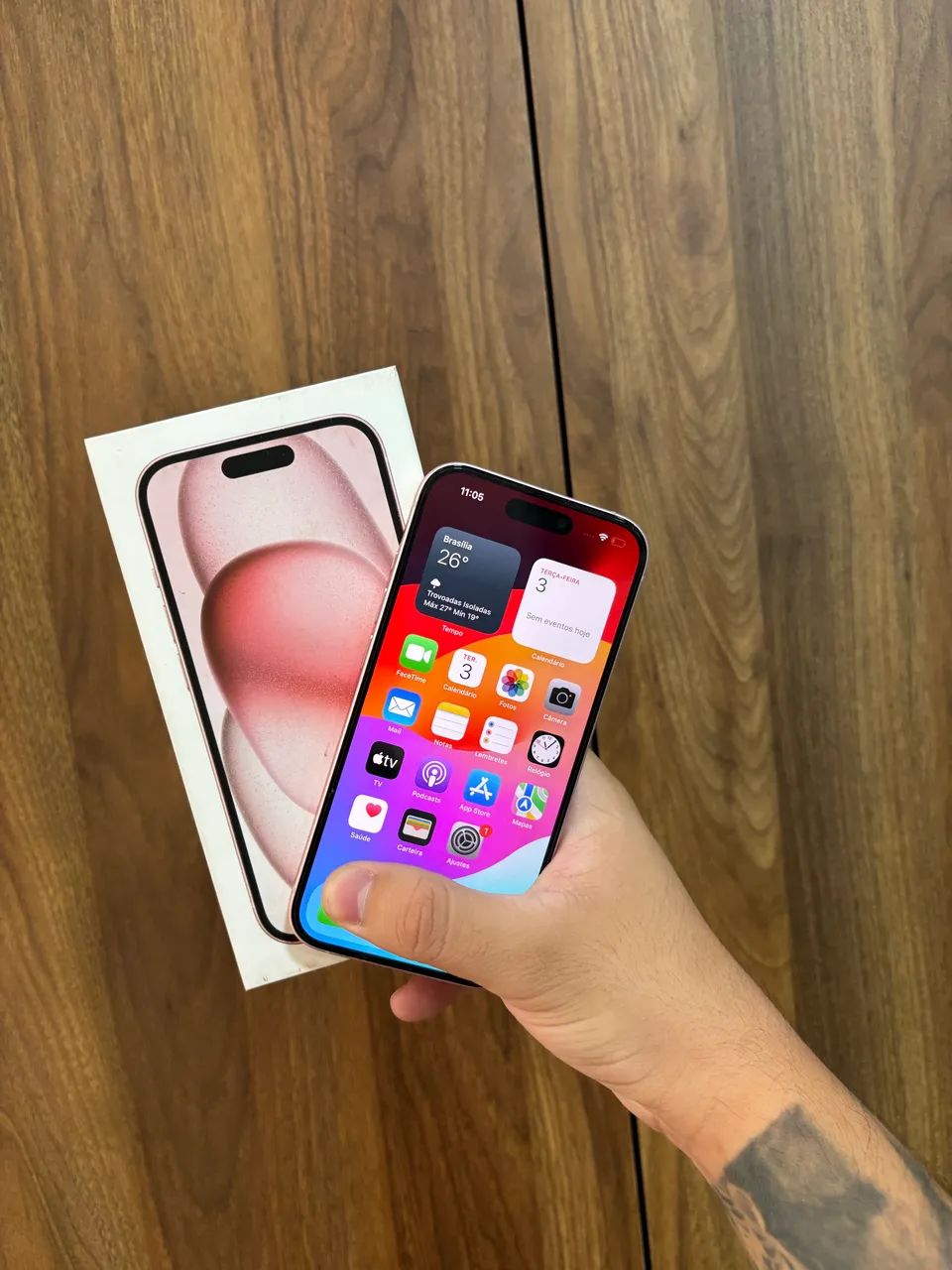 iPhone 15 sem detalhes e 1 ano de garantia - entrego  - Foto 3