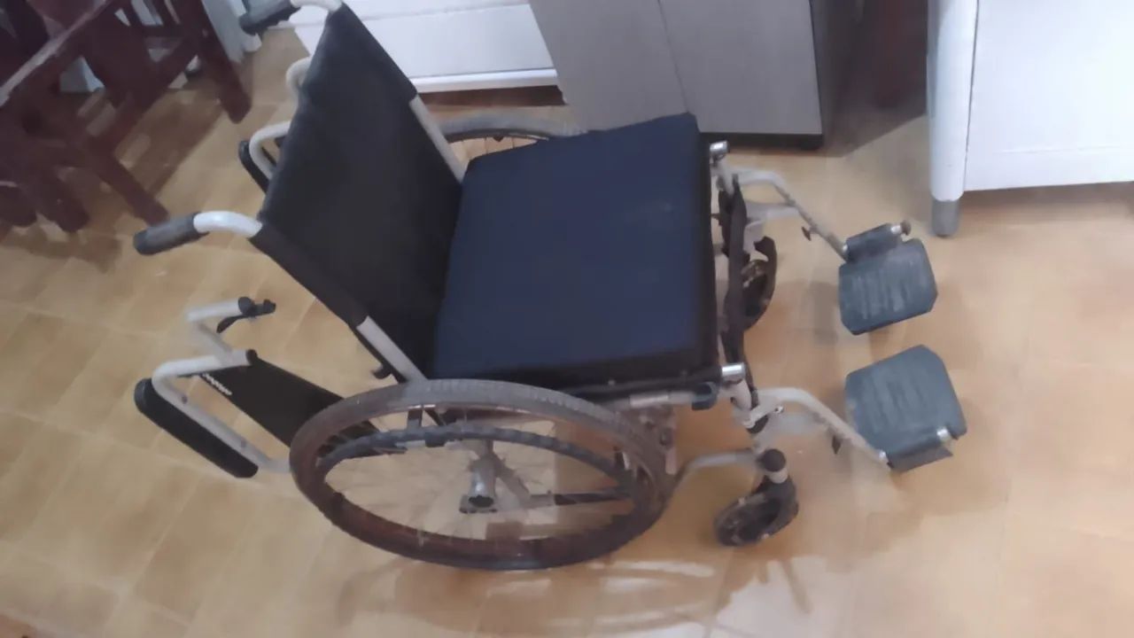 Cadeiras de rodas.250,00 cada