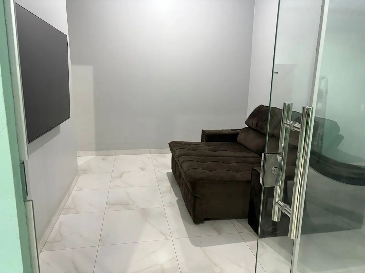 CASA MOBILIADA À VENDA - BAIRRO TROPICAL  <br> - Foto 5