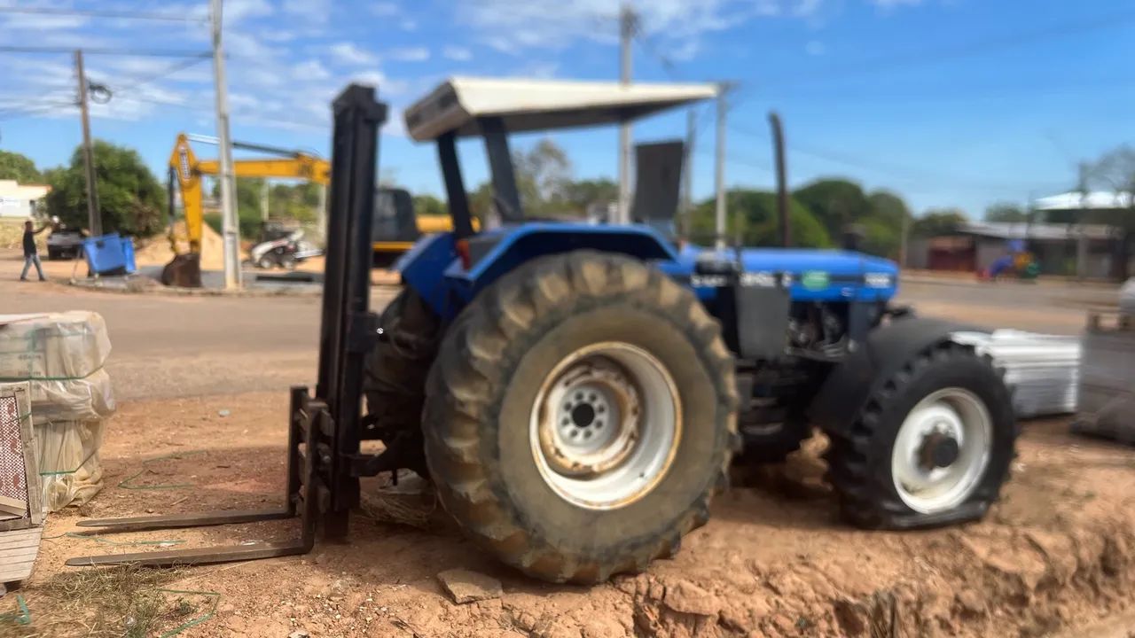 Trator traçado  - Foto 2