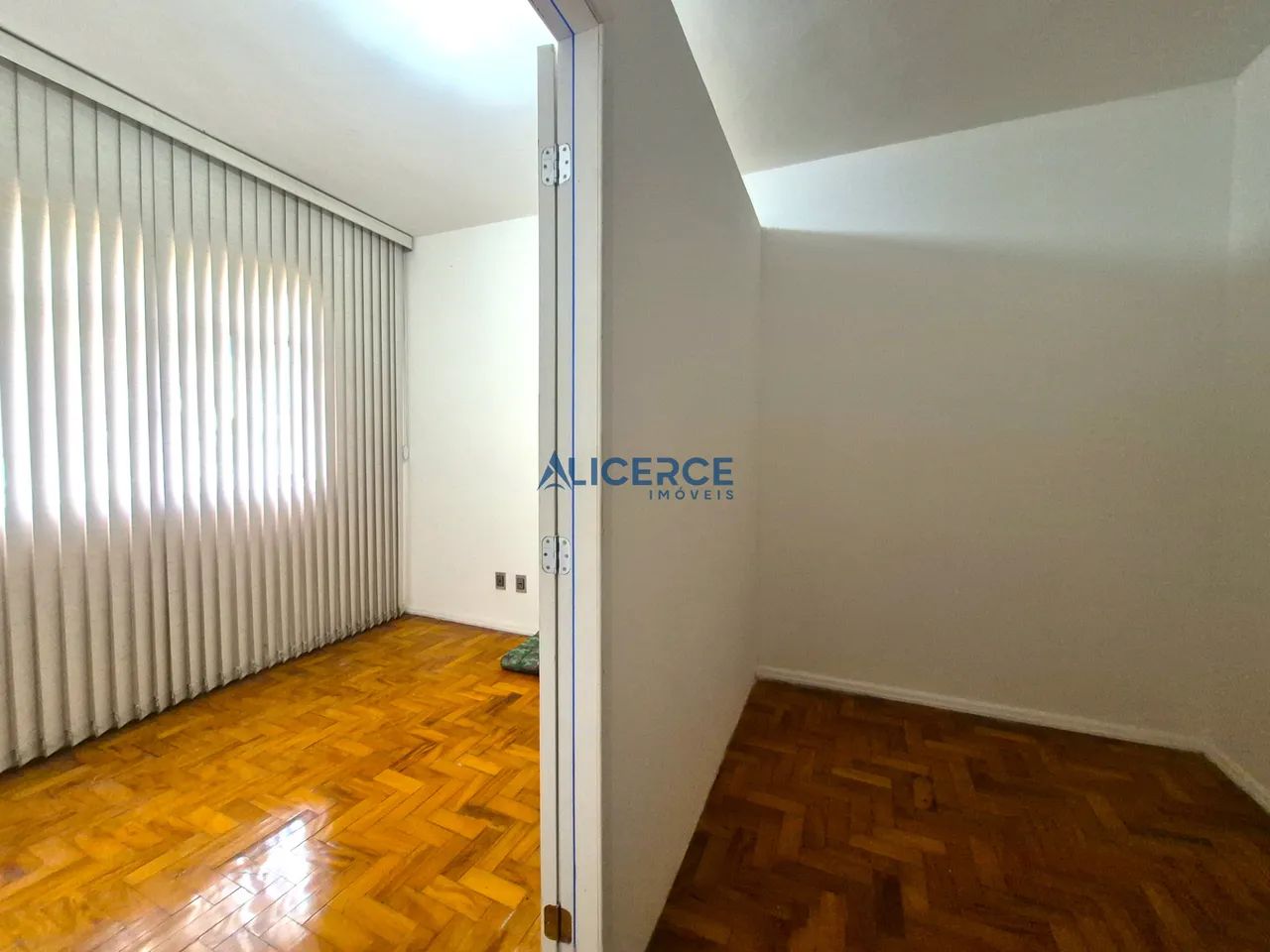 Cobertura à venda com 02 quartos no Centro. - Foto 2