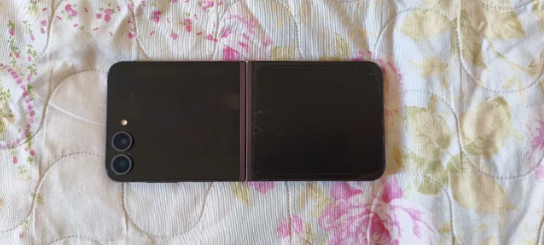 Celular Samsung Galaxy Z Flip 6 - Foto 5