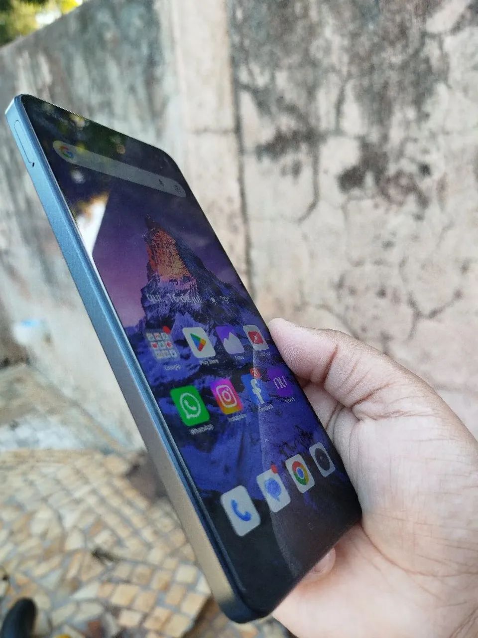 Vendo celular ? realme C55 ele e 256 giga e 24 de RAM  - Foto 4