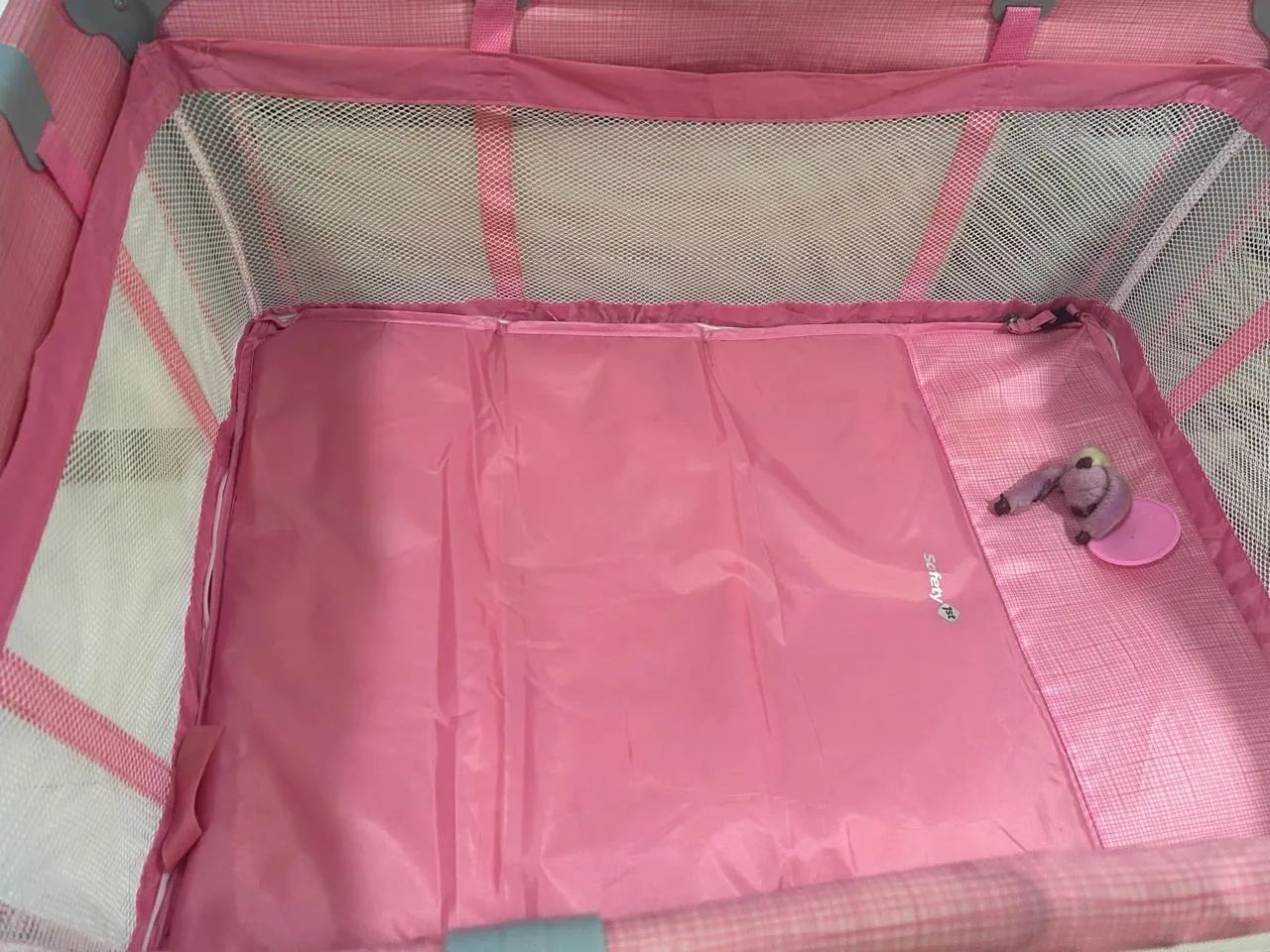 Berço Mini Play Safety desmontável  - Foto 2